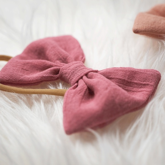 NWT Baby/Toddler headbands pack of 3 Cotton Gauze neutral pink bows - Picture 3 of 4